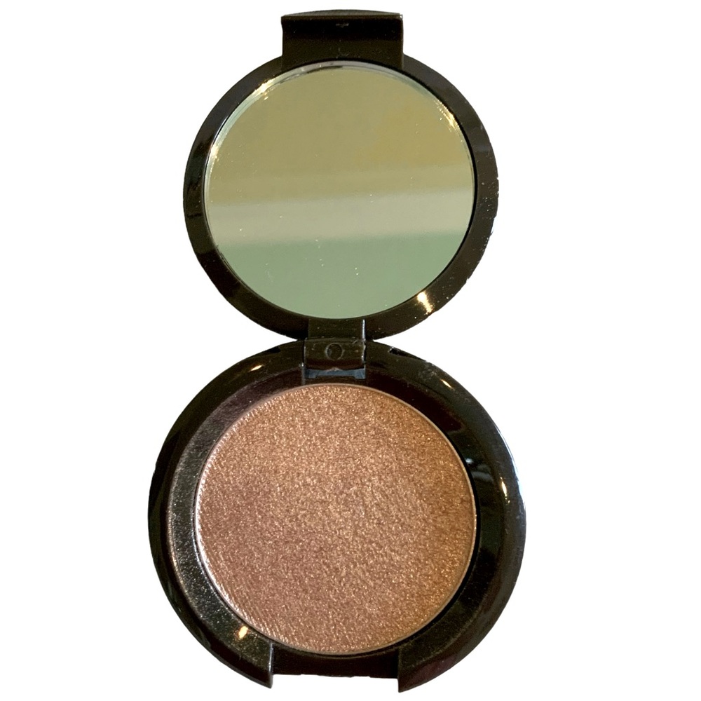 Becca Powder Highlighter Shimmering Skin Perfecter in Opal Purse Size 2.4 g